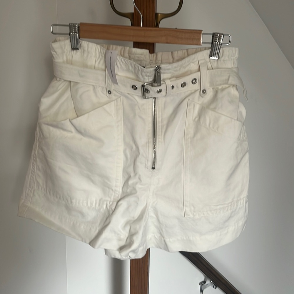 BR White High-Waisted Shorts with Belt